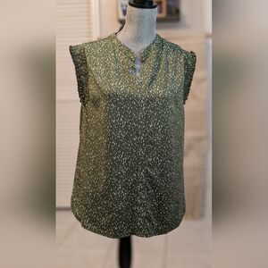 FLT Studio Sleeveless High-low hemline Large